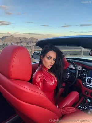 Evil Woman OnlyFans Leaked Free Thumbnail Picture - #YzThfFM2ZO
