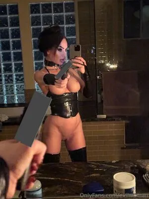 Evil Woman OnlyFans Leaked Free Thumbnail Picture - #b4PhBTw3l4