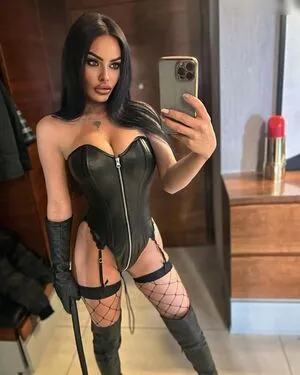 Evil Woman OnlyFans Leaked Free Thumbnail Picture - #lgOz3fulEn