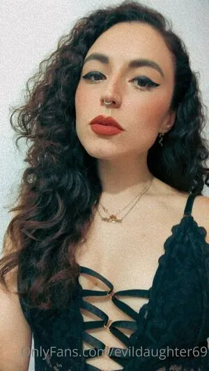 Evildaughter69 OnlyFans Leaked Free Thumbnail Picture - #pJZ3ArlnLX