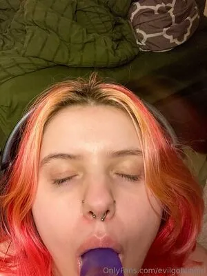 Evilgoblingirl OnlyFans Leaked Free Thumbnail Picture - #IhFgH58hIJ