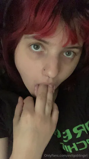 Evilgoblingirl OnlyFans Leaked Free Thumbnail Picture - #LIORnLas7w