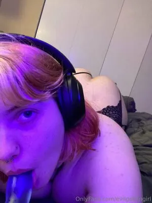 Evilgoblingirl OnlyFans Leaked Free Thumbnail Picture - #i3ItaKFLPS