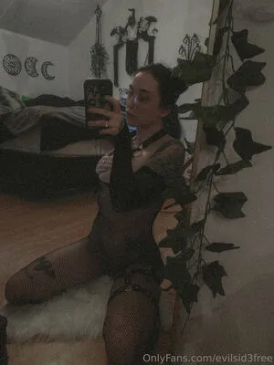 Evilsid3free OnlyFans Leaked Free Thumbnail Picture - #fiEYnZyruh