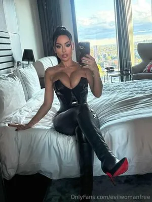 Evilwomanfree OnlyFans Leaked Free Thumbnail Picture - #BuVDhkhEdD