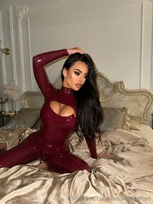 Evilwomanfree OnlyFans Leaked Free Thumbnail Picture - #hvPeDF5QFx