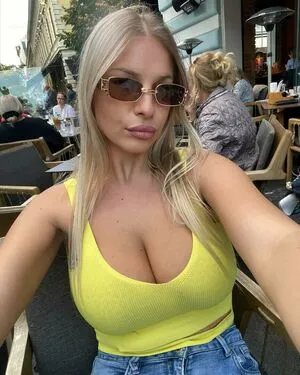 Evitaaa29 OnlyFans Leaked Free Thumbnail Picture - #HcGblU4gkm