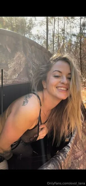 Evol Lana OnlyFans Leaked Free Thumbnail Picture - #xNHqlIm6O2