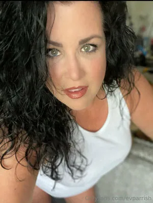 Evparrish OnlyFans Leaked Free Thumbnail Picture - #9IOmv0QnSo