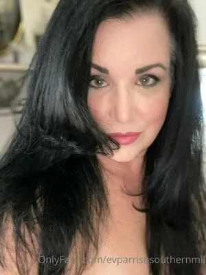 Evparrishsouthernmil OnlyFans Leaked Free Thumbnail Picture - #BzVowdETNL