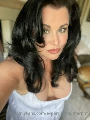 Evparrishsouthernmil OnlyFans Leaked Free Thumbnail Picture - #Y8eFgv1PFB