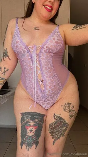 Evvilmoon OnlyFans Leaked Free Thumbnail Picture - #AUI7F4Y34J