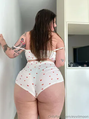 Evvilmoon OnlyFans Leaked Free Thumbnail Picture - #E9pUDiuFFO