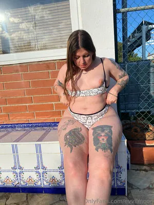 Evvilmoon OnlyFans Leaked Free Thumbnail Picture - #ImTdXHrt5M