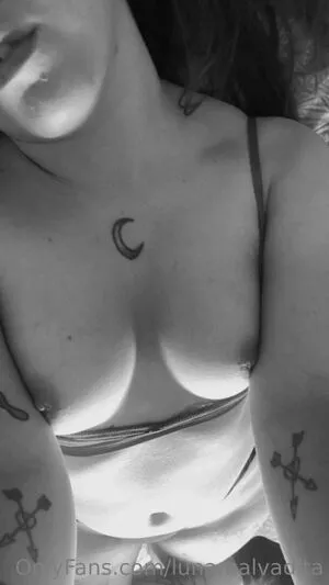 Evvilmoon OnlyFans Leaked Free Thumbnail Picture - #m8IhrCpII0