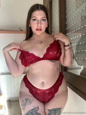 Evvilmoon OnlyFans Leaked Free Thumbnail Picture - #xBDWzDuRW6