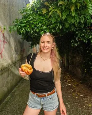 Evy Leibfarth OnlyFans Leaked Free Thumbnail Picture - #6uvyV5iDHt