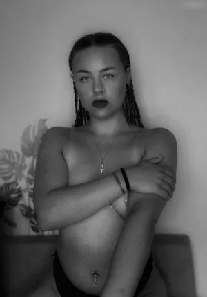 Evyjtz22 OnlyFans Leaked Free Thumbnail Picture - #jJkBrisnY7