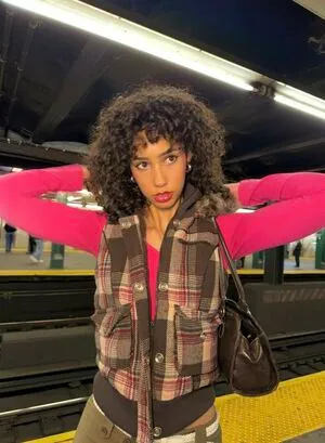 Ewmxt OnlyFans Leaked Free Thumbnail Picture - #5YnhECqXud