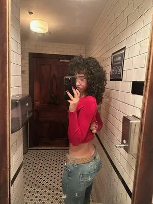 Ewmxt OnlyFans Leaked Free Thumbnail Picture - #8G3aasc7JD