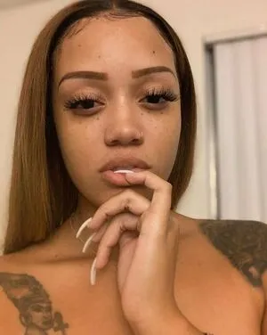 Exactly E OnlyFans Leaked Free Thumbnail Picture - #qj80XIsHAJ