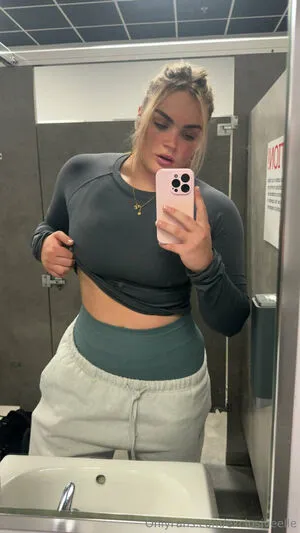 Exclusiveelle OnlyFans Leaked Free Thumbnail Picture - #5w13zEhqSP