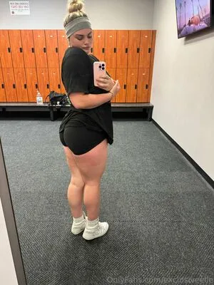 Exclusiveelle OnlyFans Leaked Free Thumbnail Picture - #LzjdqshySa