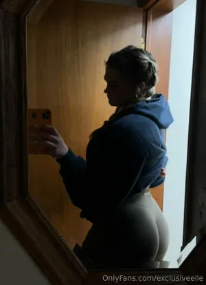 Exclusiveelle OnlyFans Leaked Free Thumbnail Picture - #QQObWwXKxI