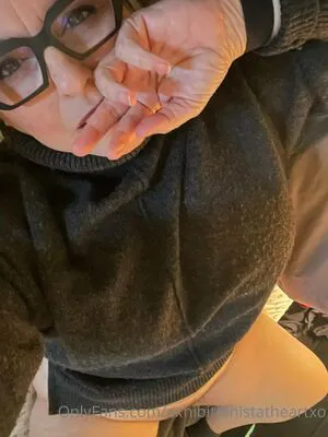 Exhibitionistatheartxo OnlyFans Leaked Free Thumbnail Picture - #ocE0AjCOgm