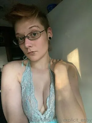 Explicit Enby OnlyFans Leaked Free Thumbnail Picture - #7HhgSO1B4d
