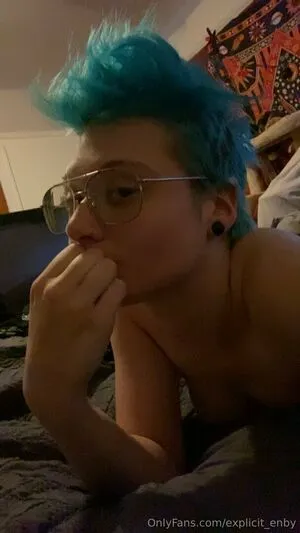 Explicit Enby OnlyFans Leaked Free Thumbnail Picture - #DKYtii82TM