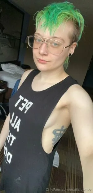 Explicit Enby OnlyFans Leaked Free Thumbnail Picture - #ymoyUhDwSx