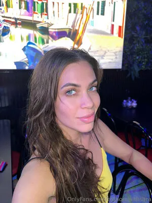 Explorewithsara OnlyFans Leaked Free Thumbnail Picture - #HbH9qBim2L
