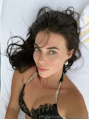 Explorewithsara OnlyFans Leaked Free Thumbnail Picture - #l61dilTKvs