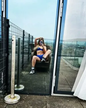 Extra Sarah OnlyFans Leaked Free Thumbnail Picture - #idUotfcmoS