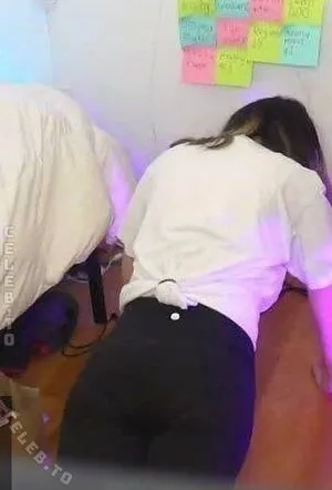 ExtraEmily OnlyFans Leaked Free Thumbnail Picture - #Z2gG5ffc7C