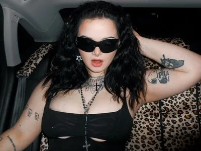 Extragal OnlyFans Leaked Free Thumbnail Picture - #1RrHQza2R9