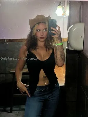 Extraroxy OnlyFans Leaked Free Thumbnail Picture - #M2Ql54iZmZ