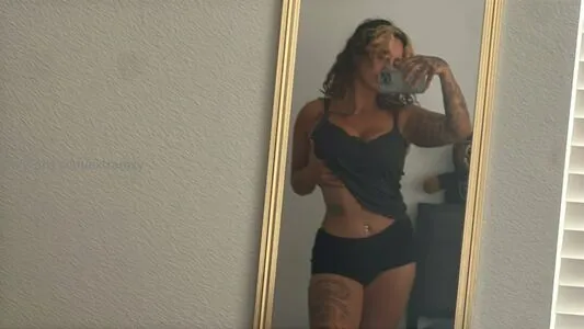 Extraroxy OnlyFans Leaked Free Thumbnail Picture - #SS1Uzo4j7f