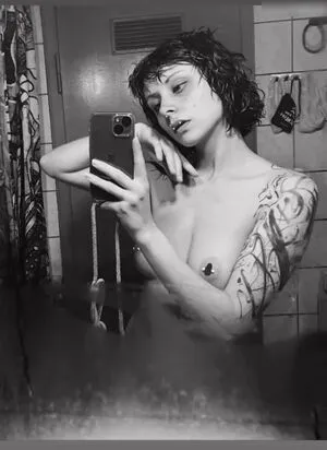 Exzentrisches Endorphinchen OnlyFans Leaked Free Thumbnail Picture - #FANe5UQr6Y