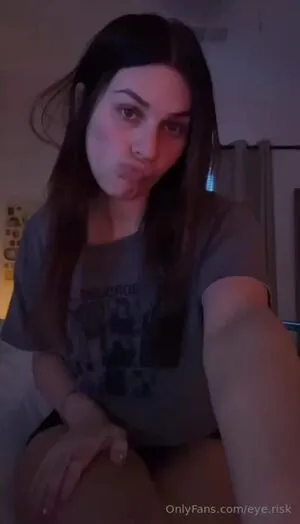Eyeriskkk OnlyFans Leaked Free Thumbnail Picture - #9stkPRAp1C