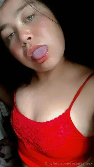 Eyesgreensex OnlyFans Leaked Free Thumbnail Picture - #YoYV5XN0ZC