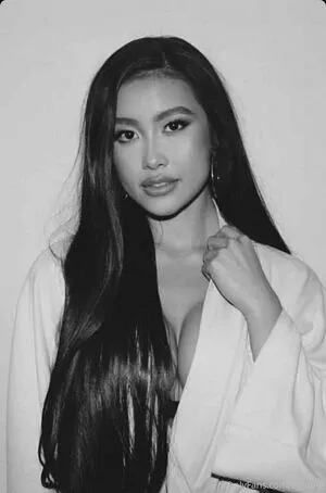 Eyoung OnlyFans Leaked Free Thumbnail Picture - #c56lxHnAhm