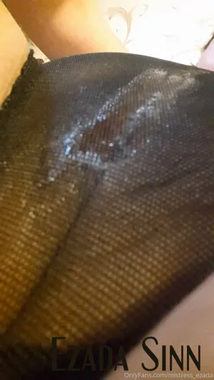 Ezada Sinn Ezada OnlyFans Leaked Free Thumbnail Picture - #xYngeFMddX