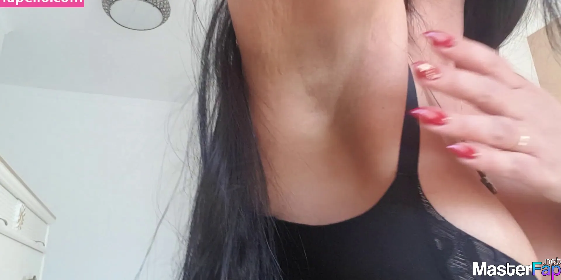 ezada-sinn
