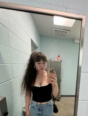 ezsy OnlyFans Leaked Free Thumbnail Picture - #vxHSrFckAd