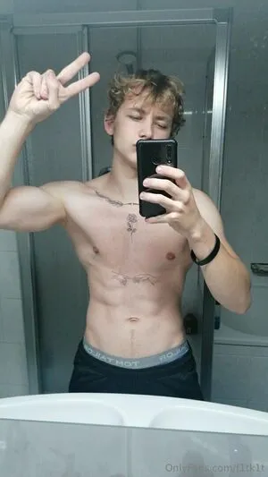 F1tk1t OnlyFans Leaked Free Thumbnail Picture - #sDyFpTOTkj