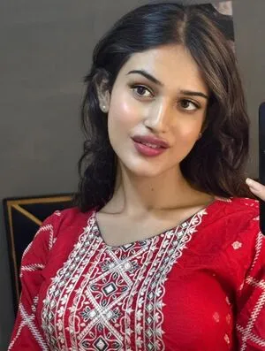 Faaria Farooq OnlyFans Leaked Free Thumbnail Picture - #f9ByKc8dID