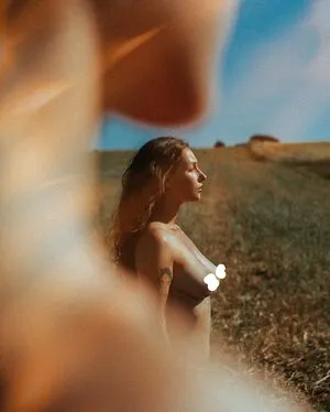 Fabiola Holystone OnlyFans Leaked Free Thumbnail Picture - #0xPLK1NN9L