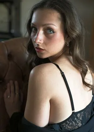 Fabiola Holystone OnlyFans Leaked Free Thumbnail Picture - #aZ2CcVx0yc